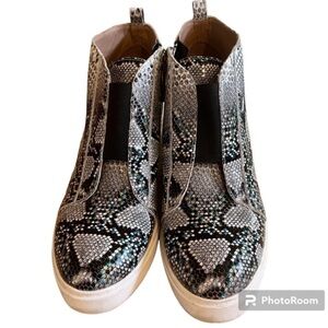 Linea Paolo Leather Felicia III Wedge Sneakers Sz-6.5